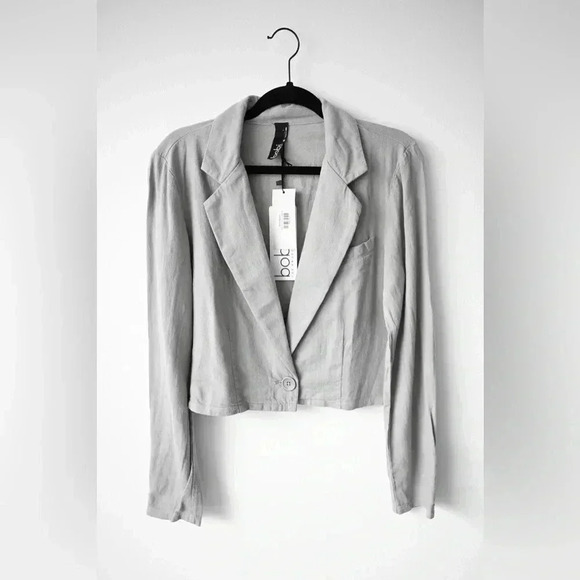 Bobi Cropped Blazer - Picture 2 of 9